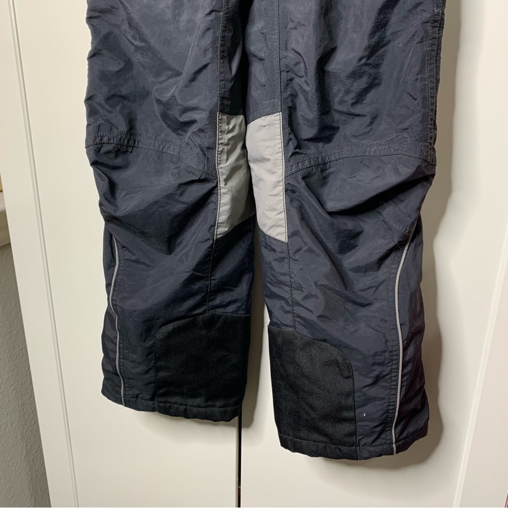 Boys’ Alpine Design Snow Pants - Picture 3 of 12